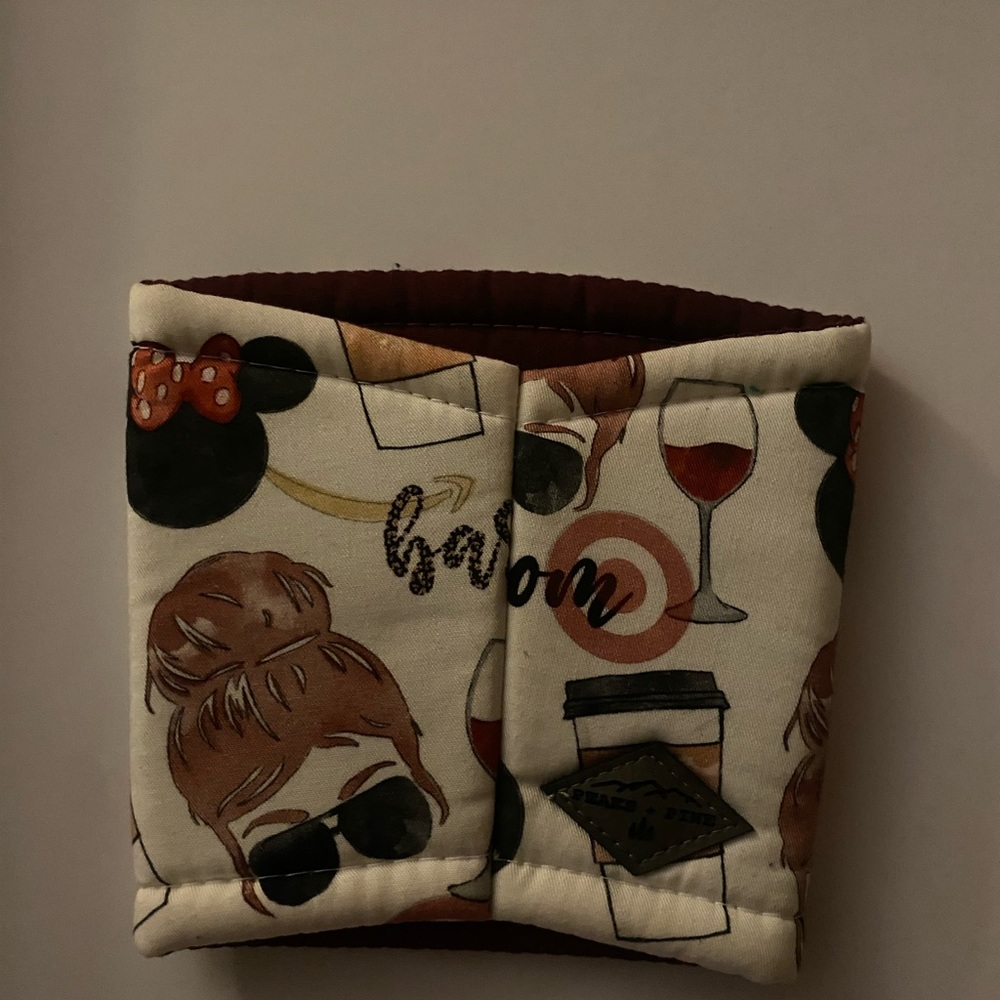 Coffee cozy sleeve